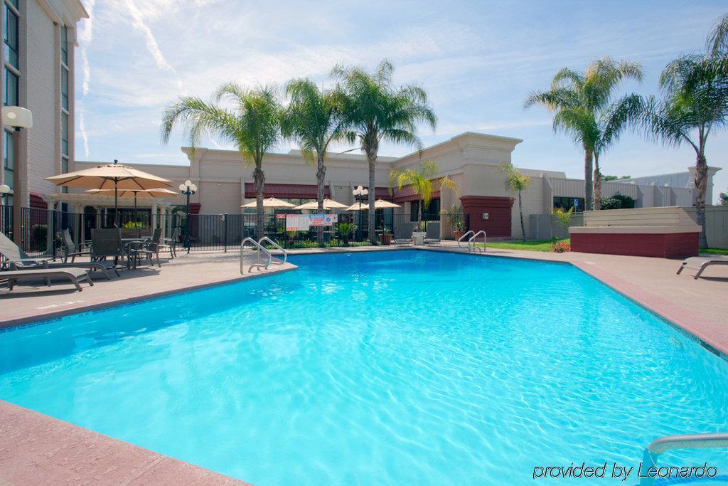 Wyndham 3* Visalia