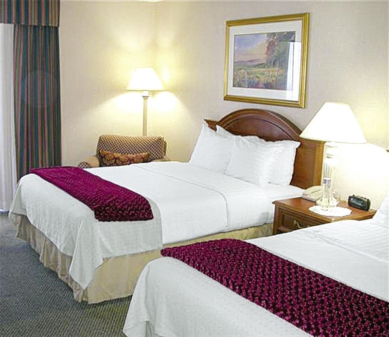 Wyndham 3* Visalia